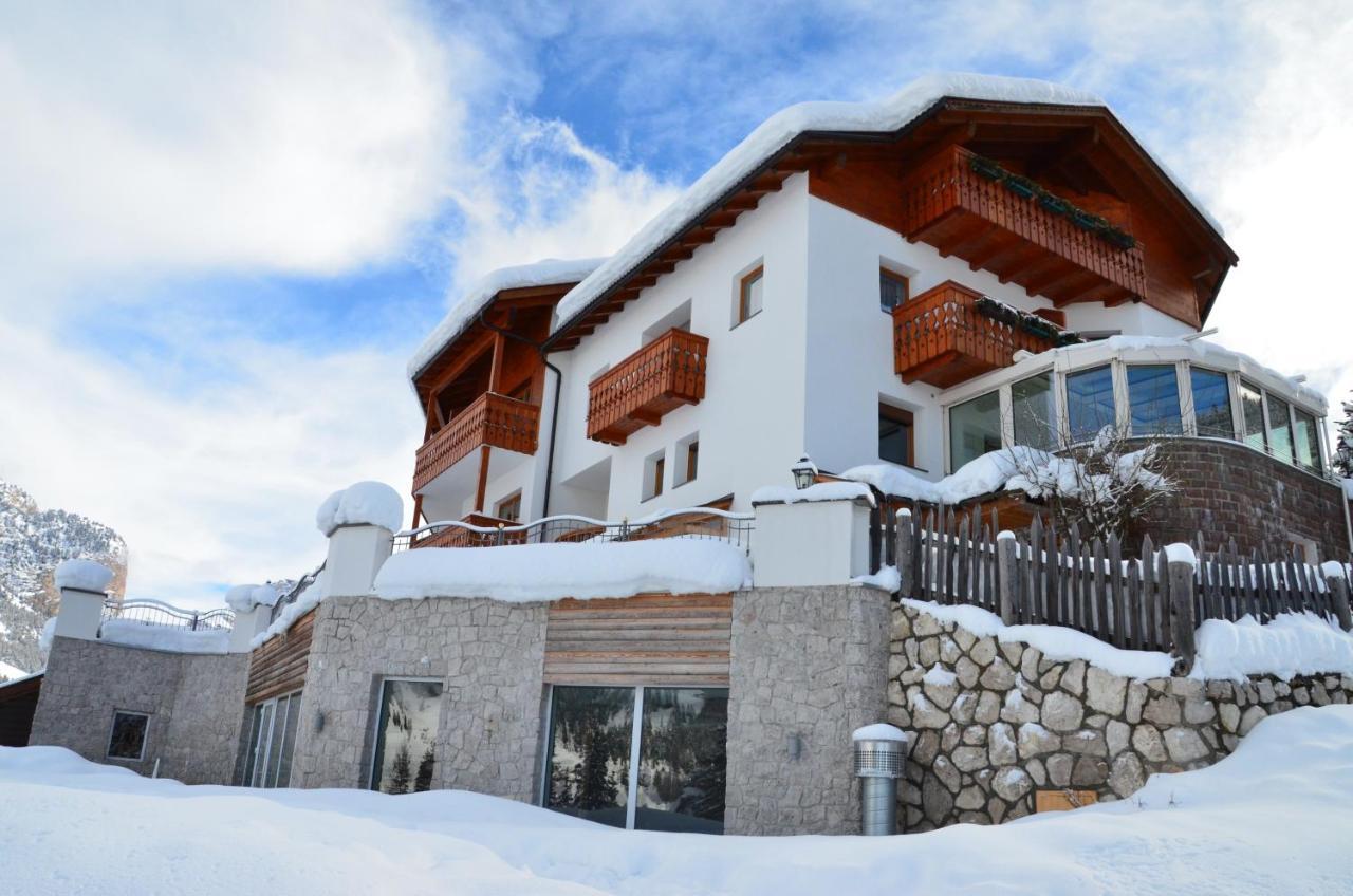 Hotel Chalet Dlaces Сельва-ди-Валь-Гардена Экстерьер фото