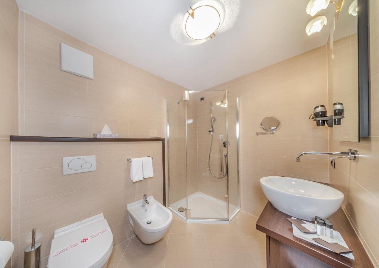 Hotel Chalet Dlaces Сельва-ди-Валь-Гардена Экстерьер фото